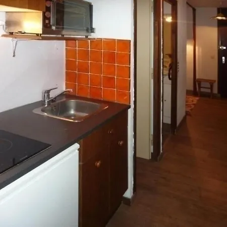Grand Au Pied Des Pistes Pour 4 Personnes - Fr-1-322-9 *